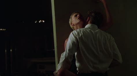 19 years ago, today (august 27), the astronaut's wife premiered in the usa theaters. Review: The Astronaut's Wife BD + Screen Caps - Movieman's ...