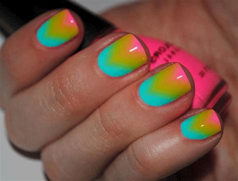37 Beautiful Rainbow Ombre Nail Art Ideas Weddingraceful Nail Art