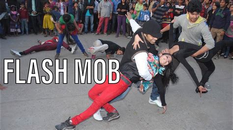 Best Flash Mob Dance Ever In India By Engineering Management Students Agra India Youtube