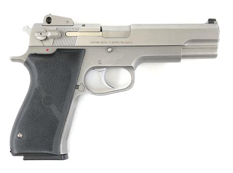 Lot Smith And Wesson Model 1006 10mm Pistol