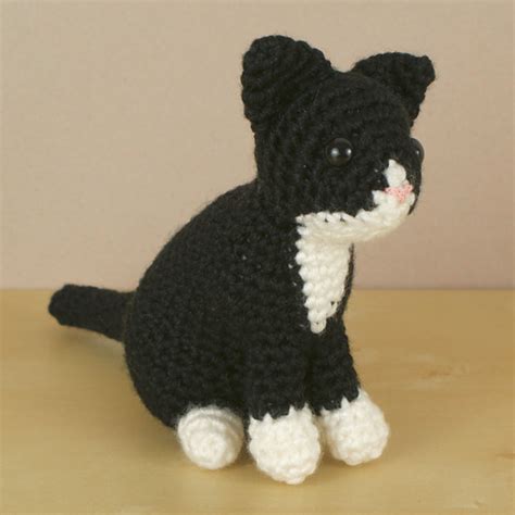 Amicats Tuxedo Cat Amigurumi Crochet Pattern Planetjune Shop Cute