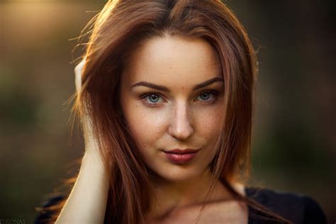 Brunette Russian Model Face Freckles Lidia Savoderova Eikonas Brown Eyes Model Hd