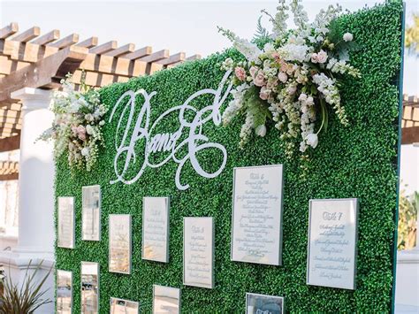 10 Personalized Details Thatll Wow Your Wedding Guests Photo By