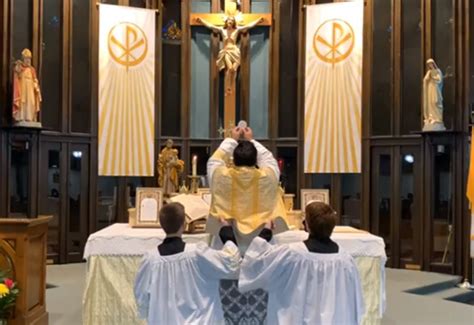 Tridentine Mass St Timothy Catholic Church San Antonio Tx