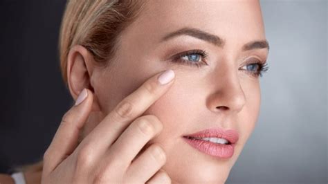 Best 5 Treatments For Deep Wrinkles That Actually Works Nextrankers