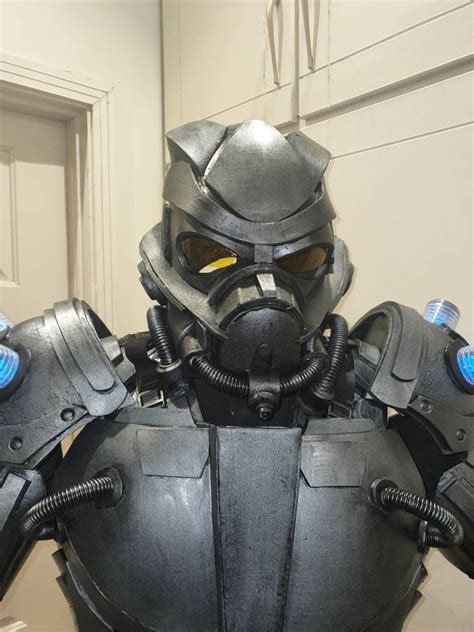 Enclave Remnant Power Armor Cosplay