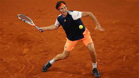 Tennis amateurs may dream of emulating the stars. Dominic Thiem y el despegue de la tierra - Canal Tenis