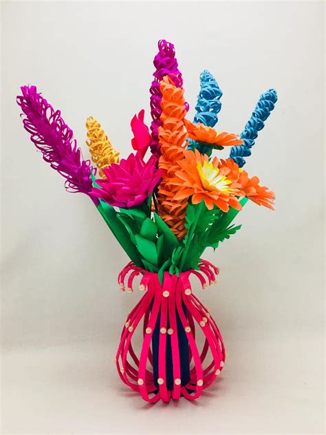 Make A Flower Vase With Paper At Home Simple Craft Ideas