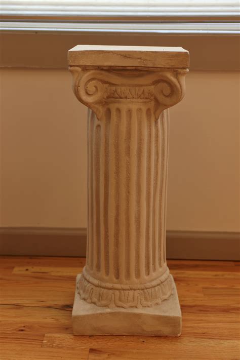 Ca 5 Ceramic Roman Columnpedestal Willow House Social Barn
