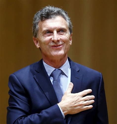 Mauricio macri should be getting nervous. G1 - Macri toma posse como novo presidente da Argentina ...