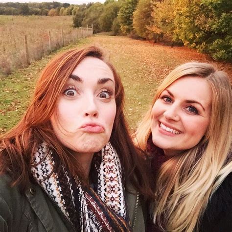 Oct 17 2015 Rose And Rosie Rosie Spaughton Cute Lesbian Couples