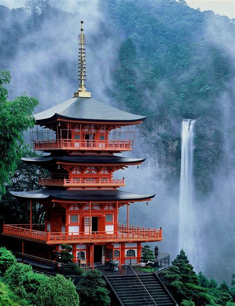 Nachi Falls Nachikatsuura Japan Beautiful Places Wonderful