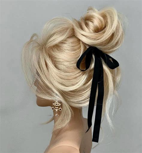 Upgrade Your Lazy Messy Bun With These Chic Ideas 4 Fashionisers©