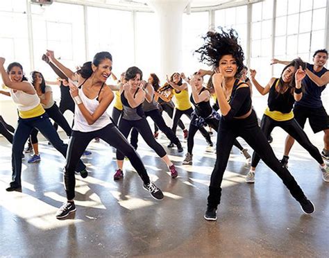 6 Best Dance styles to Boost Your Fitness | FITPASS