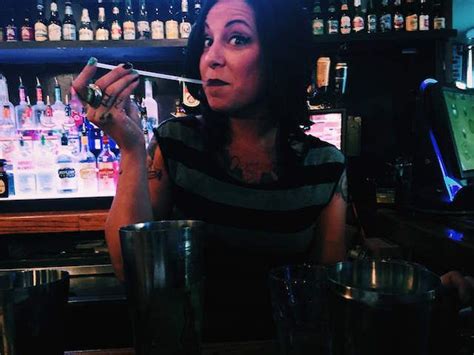 10 Female Bartenders You Need To Know In Dallas Female Bartender