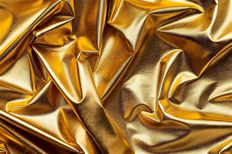 100 Gold Silk Wallpapers