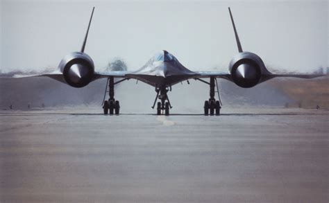 Rare Photos Of The Sr 71 Blackbird Show Its Amazing History Sr 71