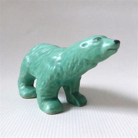 sylvac rare polar bear 1372 vintage 1930s 40s 50s green etsy uk polar bear white pottery