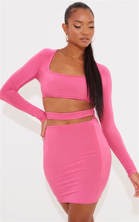 Pink Slinky Square Neck Cut Out Long Sleeve Bodycon Dress Prettylittlething