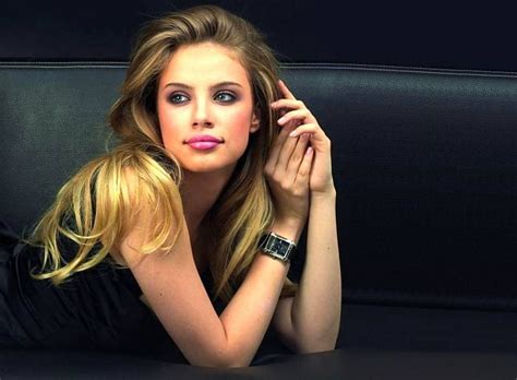 Xenia Tchoumitcheva Model Actress Tchoumitcheva Bonito Xenia 2015 Hd Wallpaper Peakpx