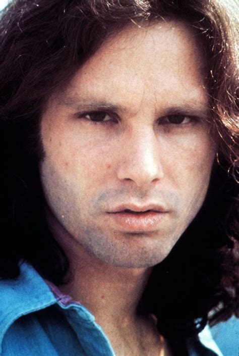 20 Amazing Color Portrait Photos Of Jim Morrison From The Late 1960s