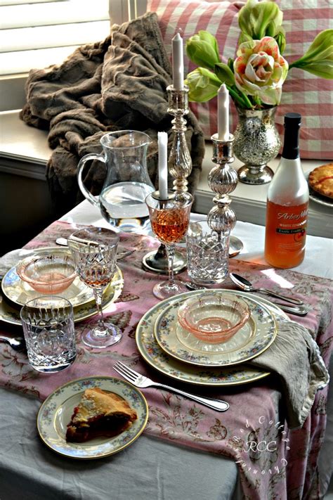 Fancy a secluded cottage for two? Romantic Table For Two - Week Long Romantic Tablescape ...