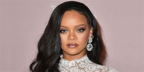 Rihanna Net Worth 2021 What Is Rihanna S Net Worth How She Spends Her