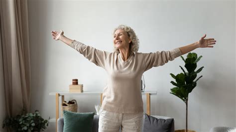 13 Helpful Things For Elderly People Living Alone