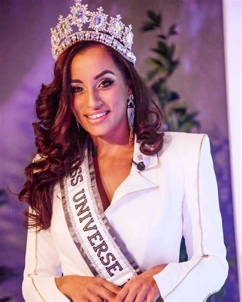 Potret Anthea Zammit Miss Universe Malta Yang Jago Dance