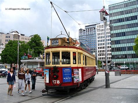 相 。享 ~ My Discovery Christchurch Tram Christchurch New Zealand