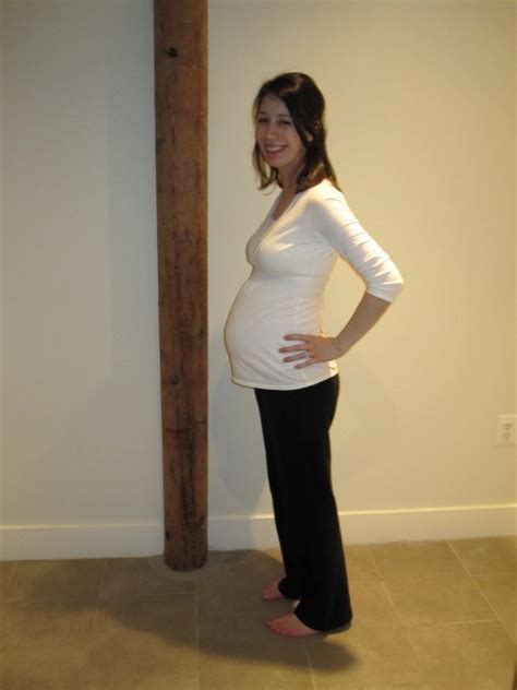 30 Weeks Pregnant The Maternity Gallery
