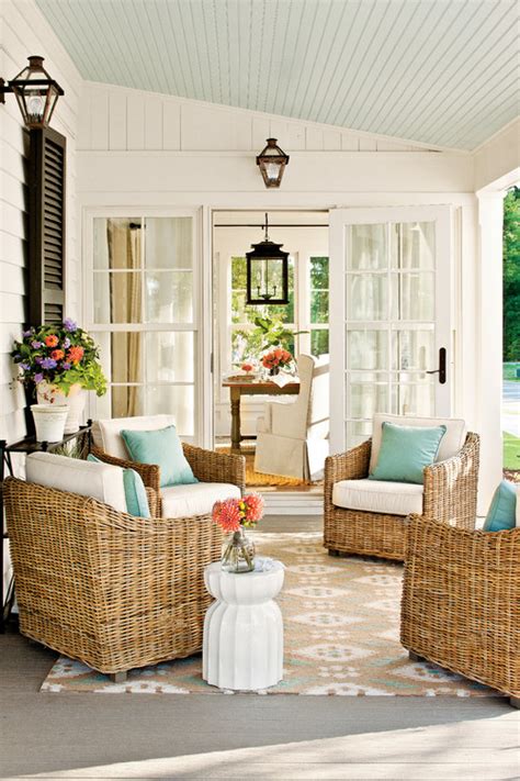 Think light grays, blues, and other neutral colors. Glitter Sparkle Luxe : Lovely Blue Ceilings