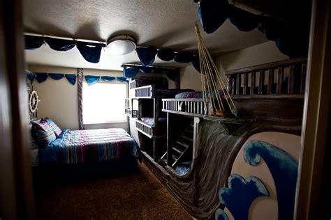 Do you suppose kids pirate ship bedroom appears nice? Tidbits from the Tremaynes: I'm Alive. And In Perfect ...