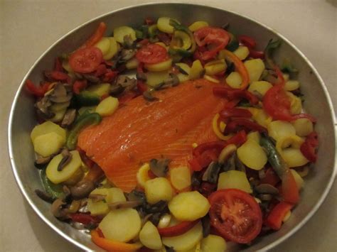 Recette Saumon au four et ses légumes du soleil sur Sana Cocina