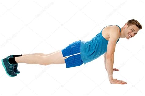 Man Doing Push Ups Exercise In Gym — Stock Photo 32583439