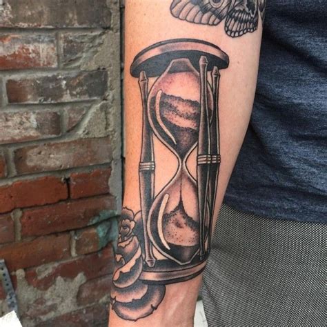 Important Meanings Behind The Hourglass Tattoo Tattoo Designs And