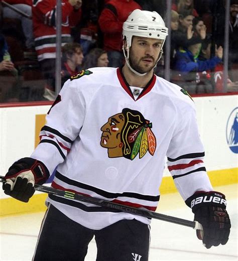 chicago blackhawks nhl 2015 roster news veteran brent seabrook rewarded with eight year