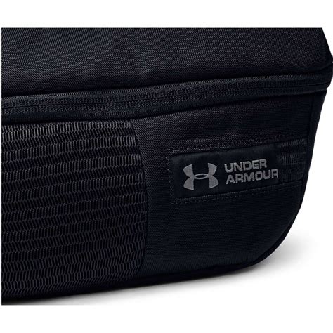 Shop our huge selection of bags and waist packs, we offer you an excellent selection of hydration. Under Armour Ua Waist Bag Negro / plomo Canguros ...