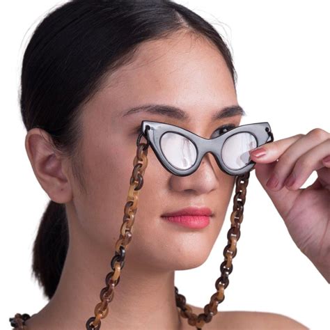 Eyeglass Pendant By Elm S Accesoria De Casa