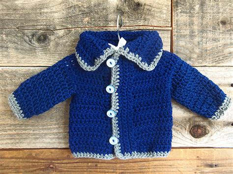 3squeezes Easy Crochet Baby Sweater