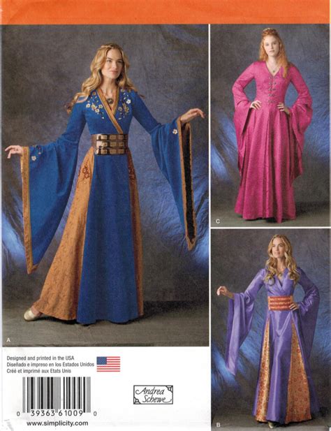 Simplicity Pattern 1009 Renaissance Dress Historical Designer Costume In Three Views Sizes 14