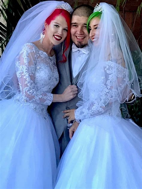 Polyamorous Throuple Get Married In A Traditional Ceremony Media Drum World
