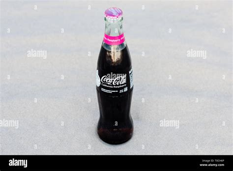 Limited Edition Coca Cola Hi Res Stock Photography And Images Alamy
