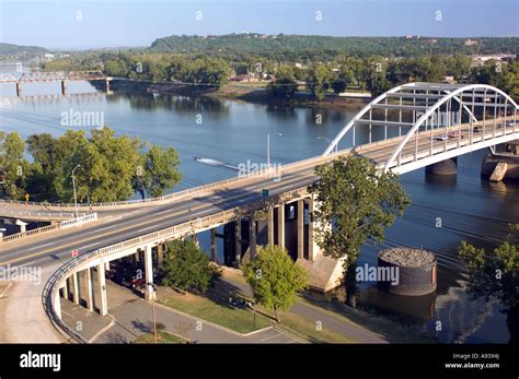 Bridge Over The Arkansas River In Little Rock Arkansas Stock Photo Alamy