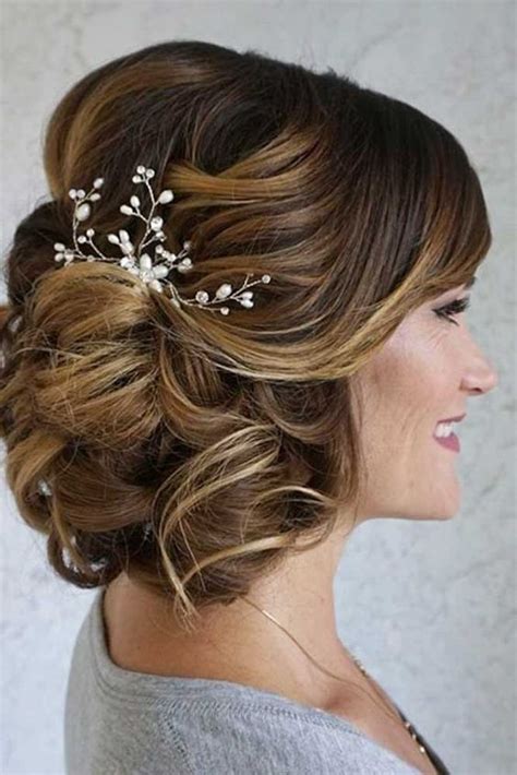 35 Elegant Looking Mother Of The Bride Hairstyles Hottest Haircuts