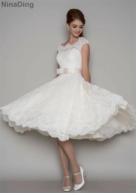 Sexy Vintage Lace Tea Length Wedding Dresses 1950s Cap Sleeve Square Collar Civil Bridal Dress