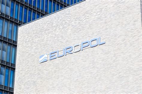 There are many bitcoin privacy resources available. Bitcoin Privacy Wallet Wasabi Making Cops' Jobs Harder: Europol Briefing - CoinDesk | CryptoDesk ...