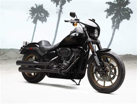 Provided to youtube by avenue recordslow rider · warwhy can't we be friends?℗ 1975 far out productions, inc under exclusive license to rhino entertainment. Harley Davidson Softail Low Rider S