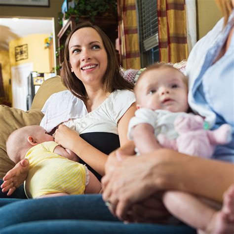 Breastfeeding Support Groups What To Expect Where To Find Help