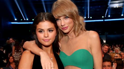 taylor swift taylor swift and selena gomez grammys